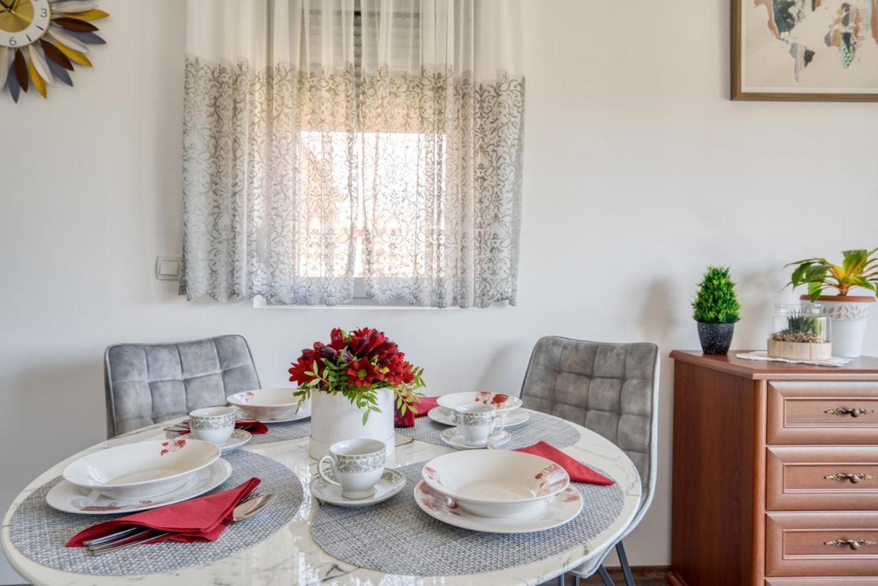 Apartment With A View Budva Ngoại thất bức ảnh