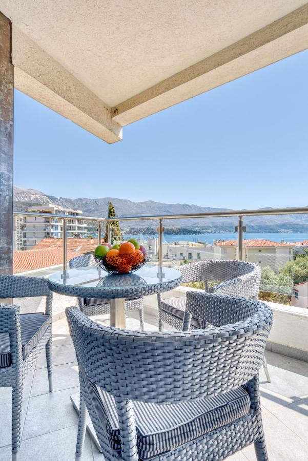 Apartment With A View Budva Ngoại thất bức ảnh
